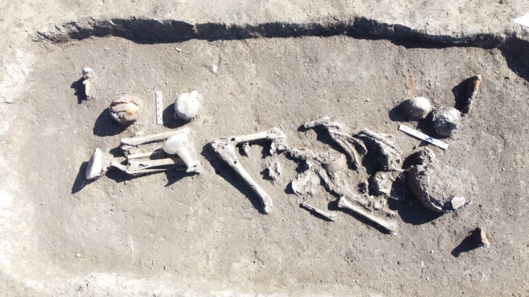 Római kori tömegsírt, 20 gyermekcsontvázat is azonosítottak egy erdélyi régészeti feltáráson