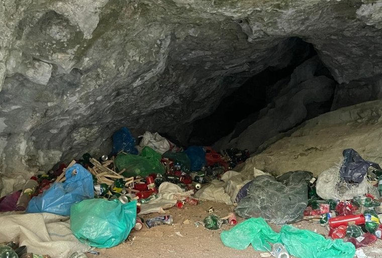 Elképesztően szemetes az Erdélyi-szigethegység Nemzeti Park