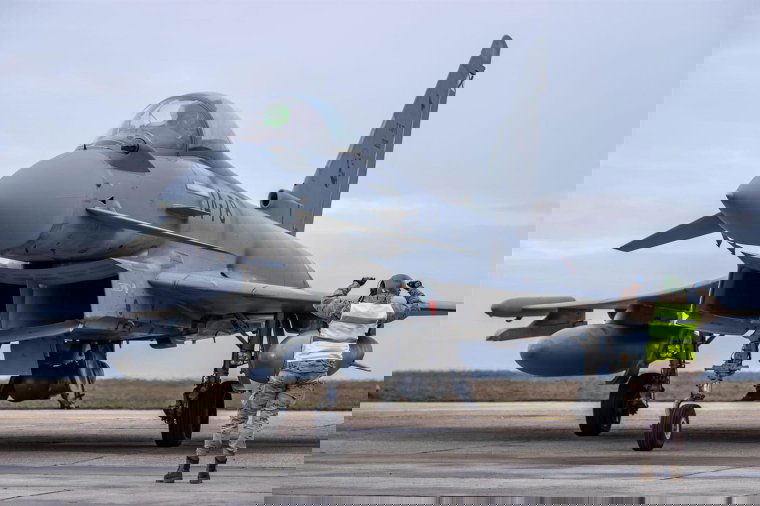 Alacsonyan szállnak az idegen drónok a román határvonal térségében