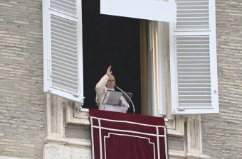 Leó pápa a béke megteremtésére szólított fel mindenkit