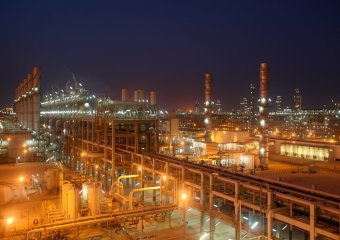 Bajban a világ legfontosabb LNG-központja az iráni támadások miatt, mélyülhet az energiaválság