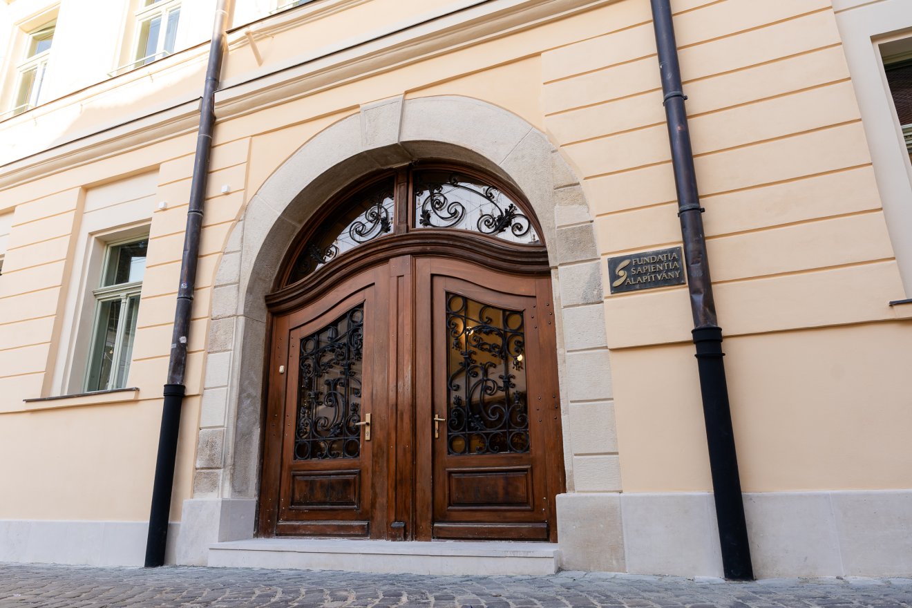 A múlt falai között a jövő tere: megújult a kolozsvári Bocskai-ház