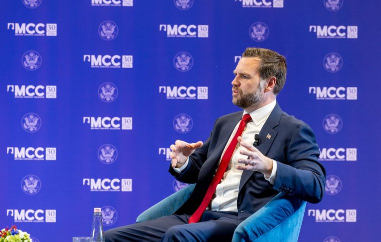 J. D. Vance Brüsszelt és Kijevet bírálta Budapesten. „A külföldi beavatkozás a magyar szuverenitás elleni támadás”