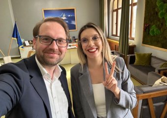 Folyik az üzengetés a koalíciós partnerek között: az USR szerint a PSD másodszor szegné meg a megállapodást