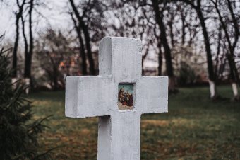 „Te döntesz, hogy Veronika leszel-e, vagy az, aki üvölti: »keresztre vele!«” – László Attila a húsvét lelkiségéről (2.)