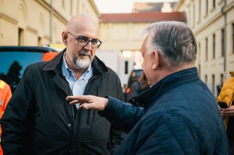 „Határtalanul magyarok”. Debreceni kampánygyűlésen Orbán Viktor és Kelemen Hunor
