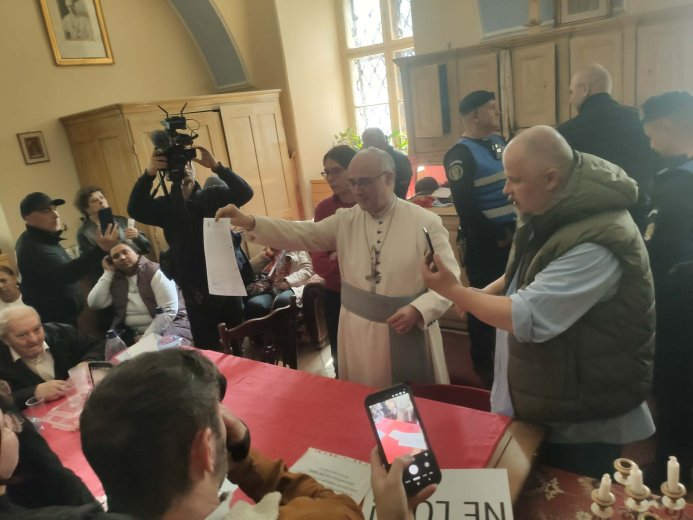 Premontrei-ügy: Böcskei tiltakozik a megosztottság, az erőszak látszatát keltő megnyilvánulások ellen