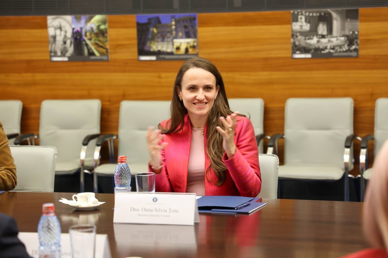 Oana Țoiu: Románia, a NATO és az Európai Unió szemszögéből nincs semmilyen kétség afelől: Oroszország illegális háborút folytat Ukrajna ellen