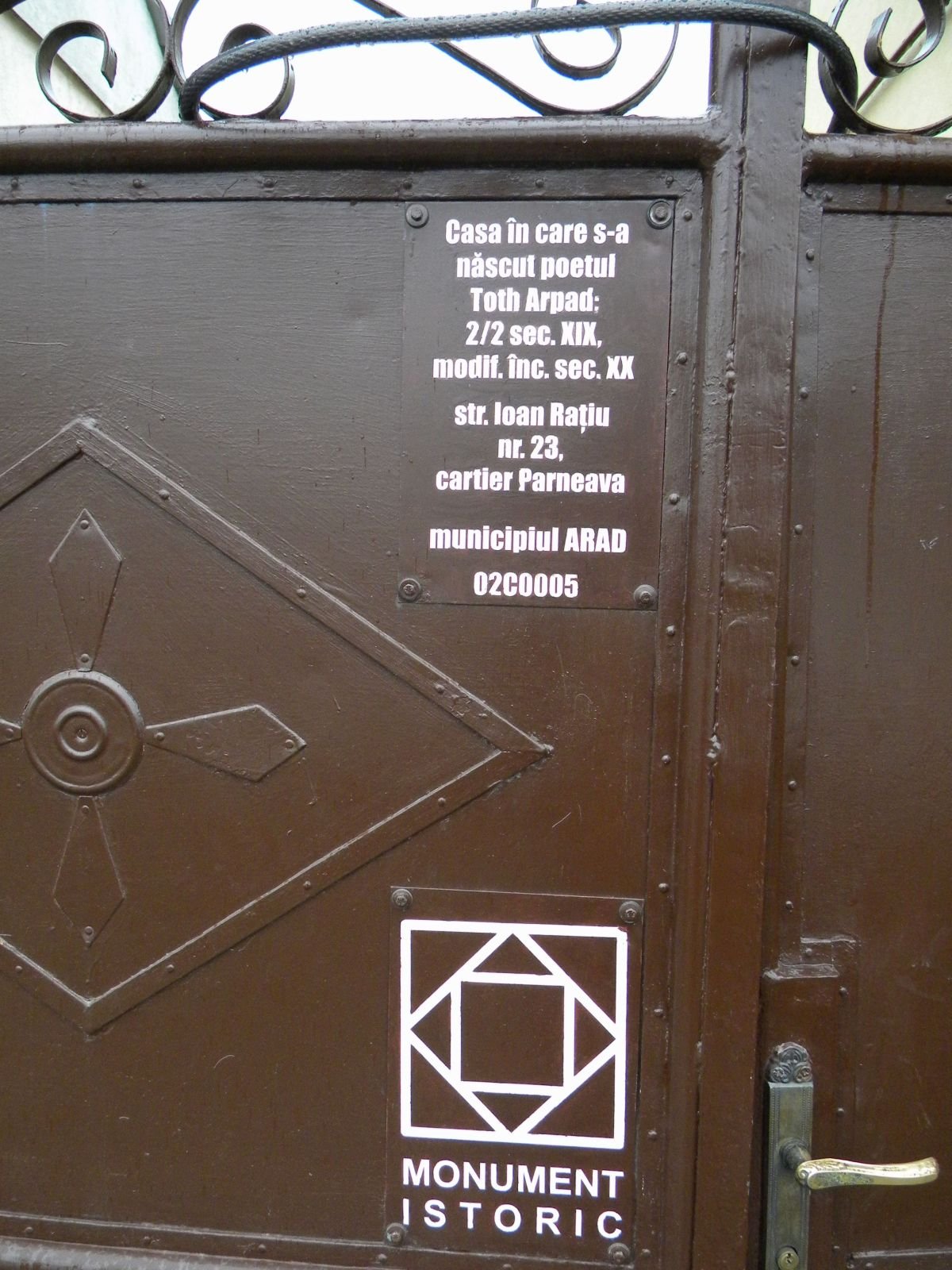 A szülőház kapuja &bullet;  Fotó: Pataky Lehel Zsolt