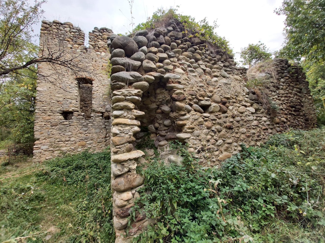 Hátszegi-medencébe