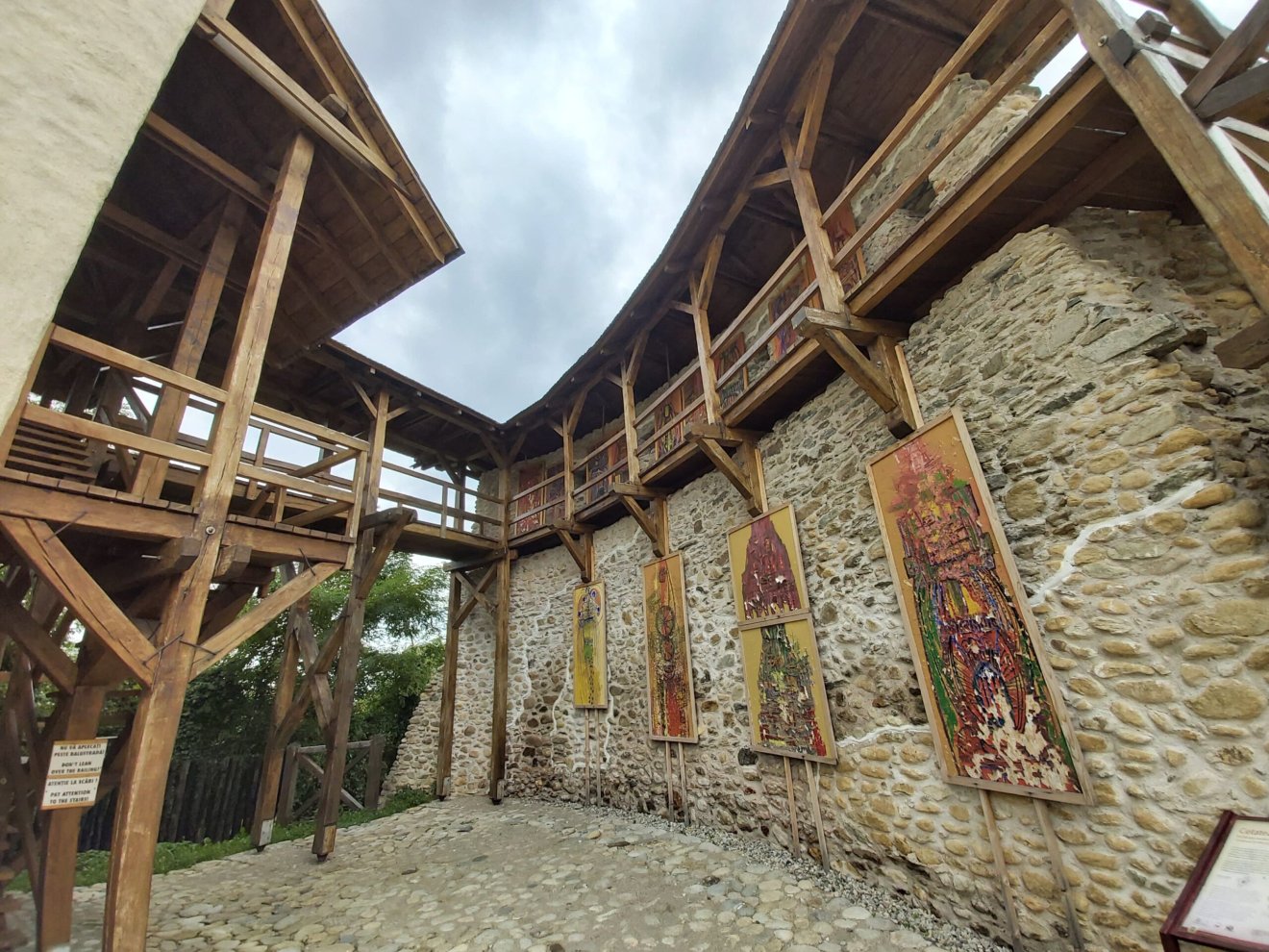 Hátszegi-medencébe