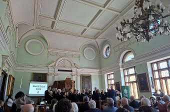 Kitüntette a kultúra területén jeleskedőket az Erdélyi Magyar Közművelődési Egyesület