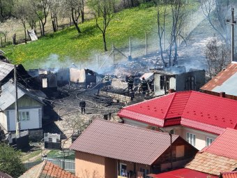 Tizenöt épület égett porig egy vasárnapi tűzvészben