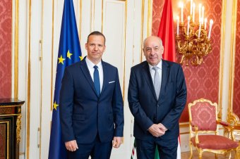 Toroczkai László a nagyváradi premontrei-ügyről is egyeztetett Sulyok Tamással a Sándor-palotában