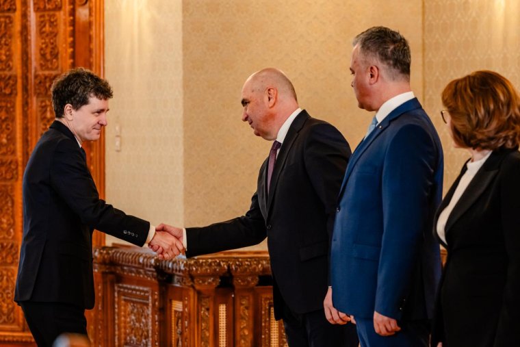 Nicușor Dan továbbra sem árulja el, támogatja-e Ilie Bolojant