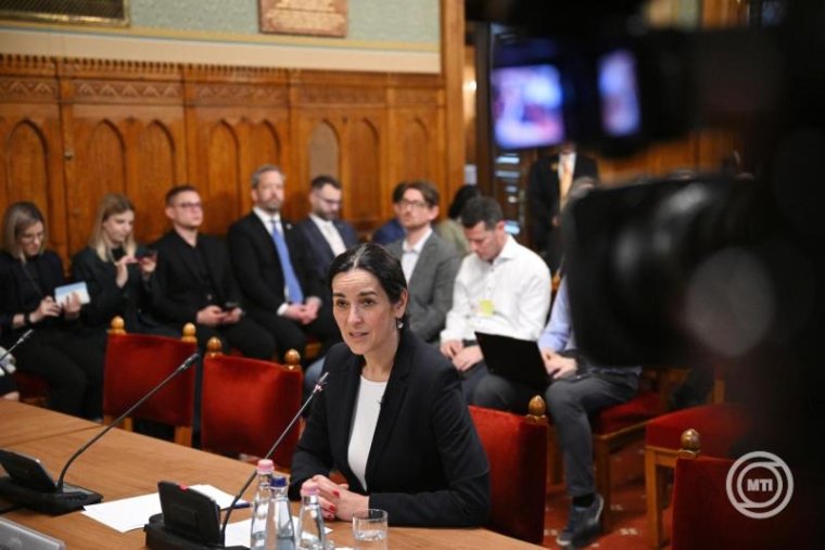 A határon túli magyarok jogainak tiszteletben tartásához kötné a Tisza-kormány a kétoldalú kapcsolatokat