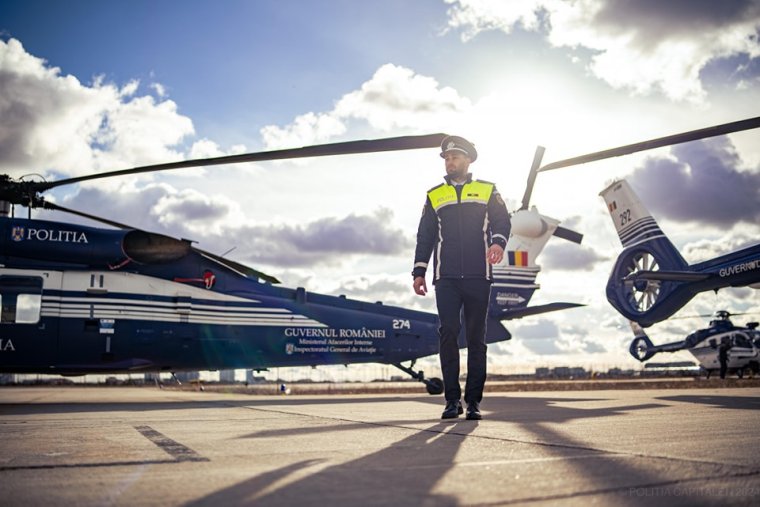 Záróvonalas előzés a rendőrségi helikopter alatt: így működik a légi közúti ellenőrzés (videóval)