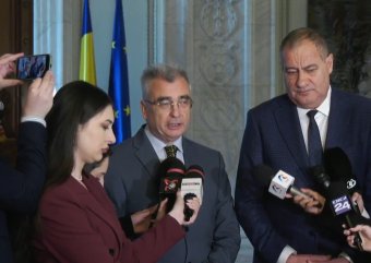 A PSD és az AUR közös bizalmatlansági indítványt nyújt be a kormány ellen