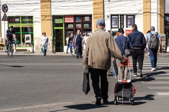 A nyugdíjkorhatár nő, de a várható élettartam nem követi, legalábbis Romániában