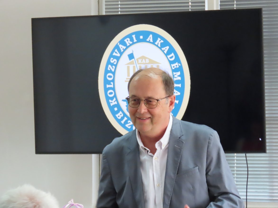 Továbbra is Nagy László vezeti a Kolozsvári Akadémiai Bizottságot