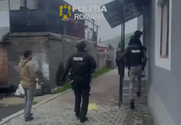 Pénzt adott kölcsön uzsorakamatra, majd megfenyegette áldozatait egy brassói nő