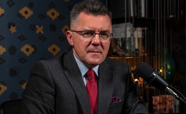 Alaposan kiosztotta az RMDSZ politikusa a magyar szervezetet bíráló AUR-alelnököt