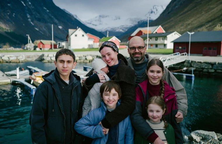 Román siker Cannes-ban, Mungiu másodszor is elvitte az Aranypálmát