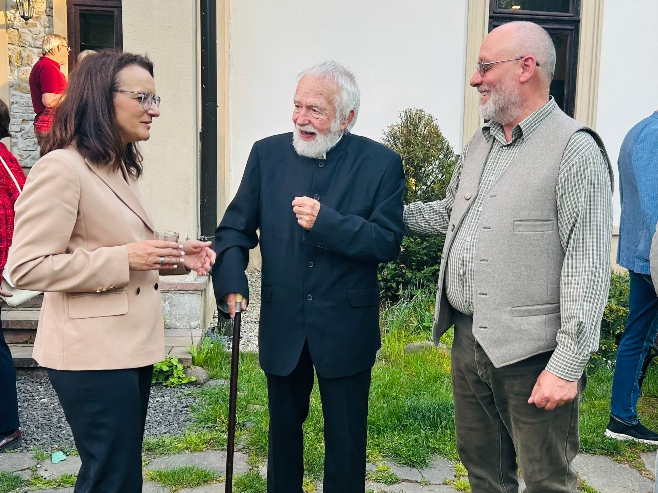 Zahoránszki Brigitta, Véső Ágoston és Dávid Lajos a szombati ünnepségen &bullet;  Fotó: Zahoránszki Brigitta/Facebook