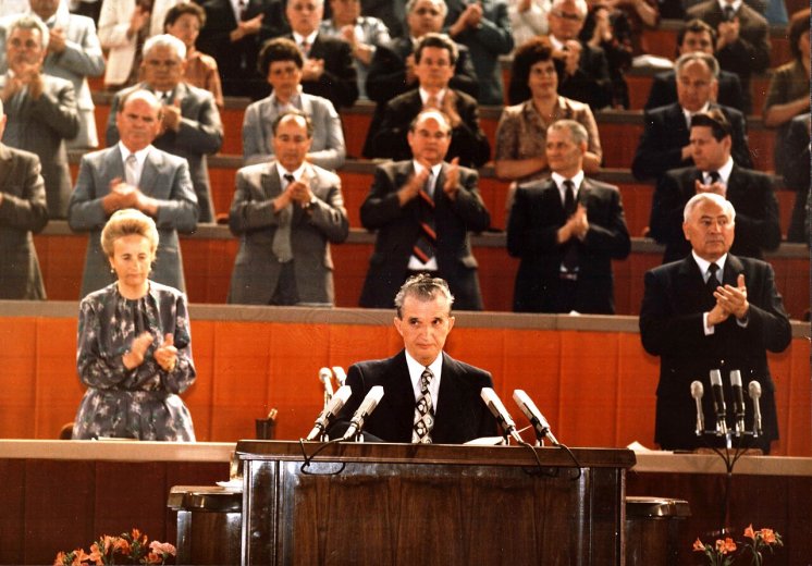 Elena Ceaușescu mélyen eltitkolt balesete – Igazság volt vagy városi legenda?