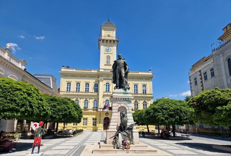 Nem akarnak újra ütközőzónává válni. Észak-Komárom polgármestere a magyar–szlovák viszonyról