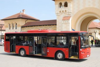 A sofőrök sztrájkja miatt harmadik napja áll a tömegközlekedés egy erdélyi megyeszékhelyen