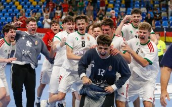 Huszonkét év után éremért küzd a magyar junior kézilabda-válogatott az erdélyi Eb-n