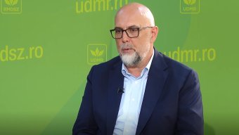 Kelemen Hunor új receptje a válságra: fegyverszüneti kormány kell