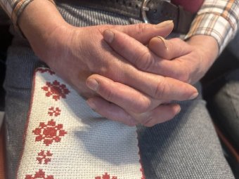 „Krisztust nem kell »eladhatóbbá« tennünk” – Tönkő-Lukács Levente református lelkész a fogyasztói mentalitás hatásáról (1.)