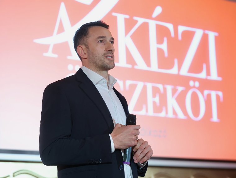 Nagyon fontos a mentális felkészülés is. Ilyés Ferenc MKSZ-elnök a fiatal kézilabdázók szintugrásáról