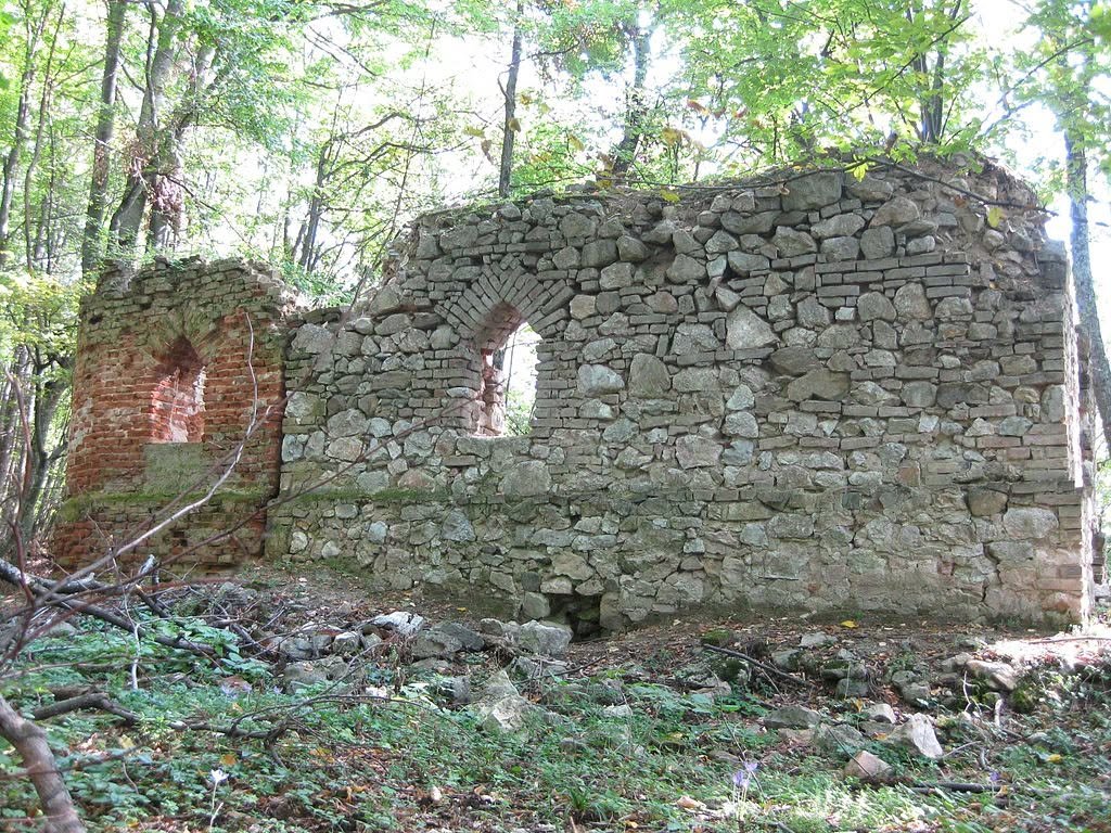 vár