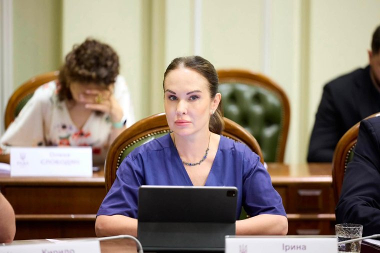 Zelenszkijre újabb korrupciós ügy árnyéka vetül, őrizetben az elnöki hivatal volt helyettes vezetője