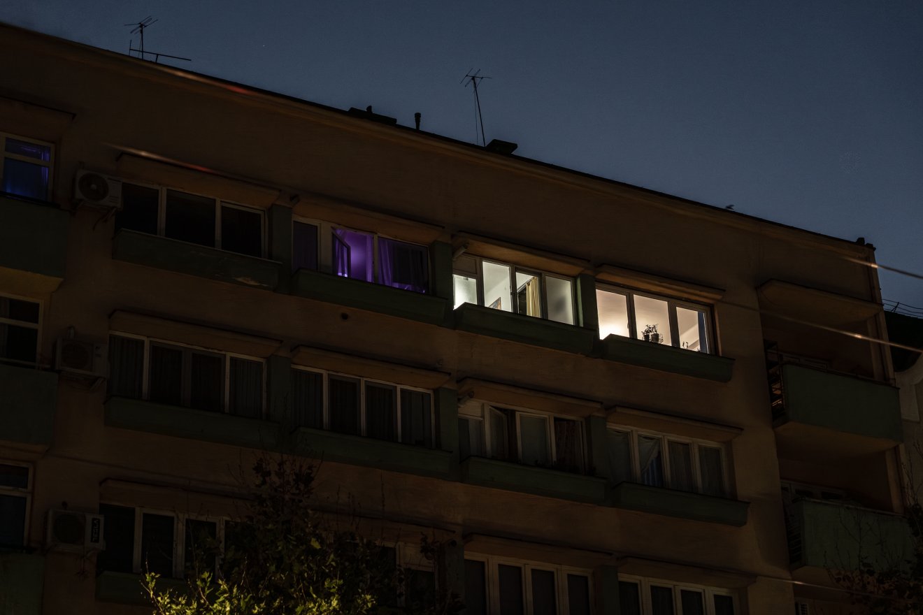 Felkapcsolnak a szolgáltatónál is. Jönnek a hosszú éjszakák &bullet;  Fotó: Orbán Orsolya