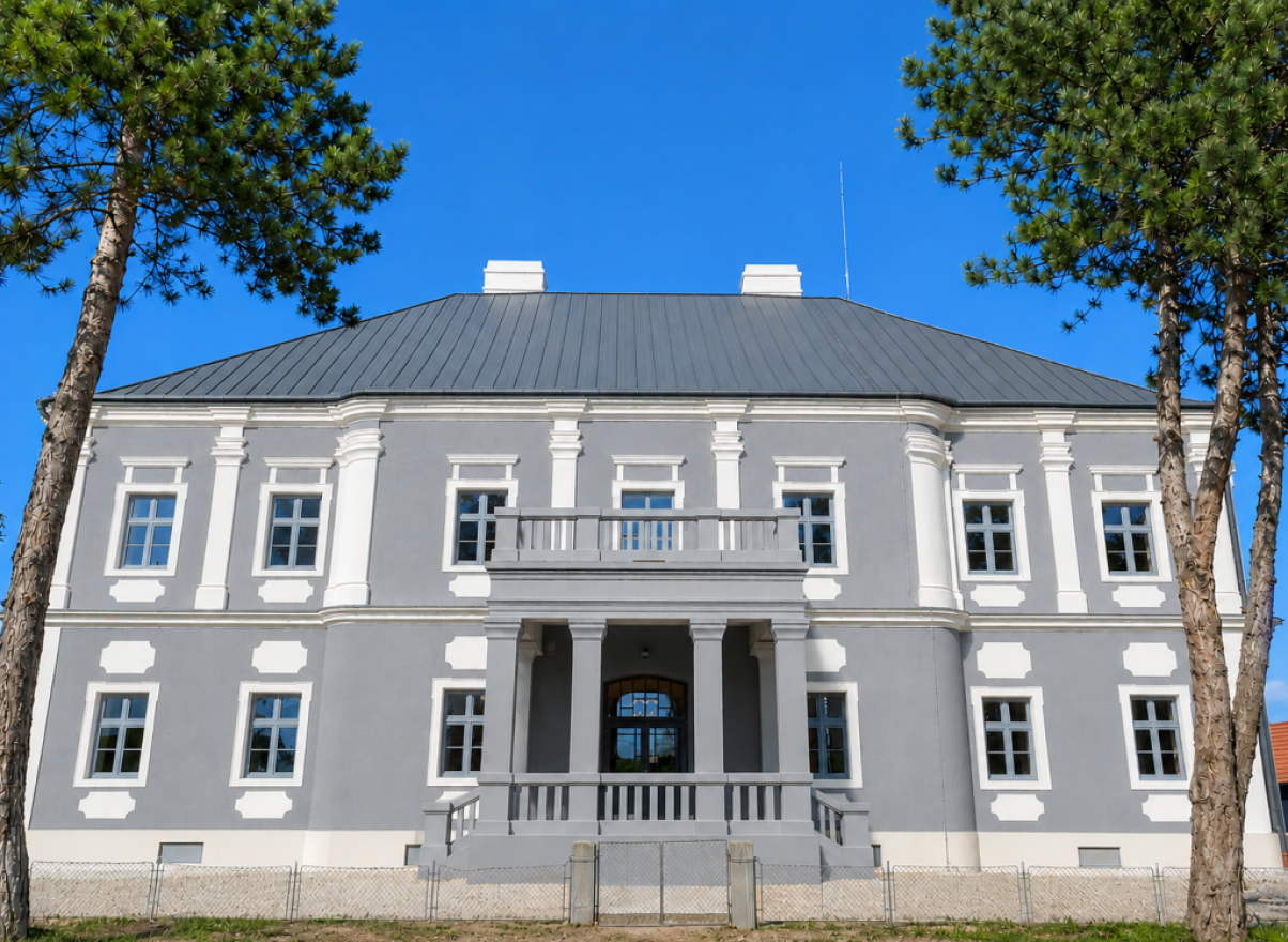 Megújult a Bánffy-kastély, új közösségi és turisztikai tér vár Szilágynagyfaluban