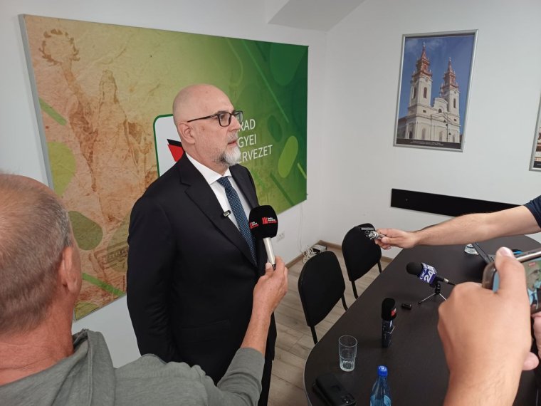 Kelemen elmondta, mennyi esélyt ad arra, hogy Niculescu kormánya hatalomra kerüljön