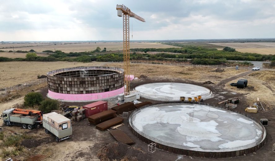 Biomasszára és biogázra alapozzák a működést az első romániai községi hőerőműben