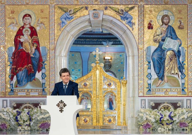 „Nicușor Dan nem olvas eleget”: súlyos bírálatot kapott az államfő az egészséges nacionalizmusról szóló kijelentése miatt