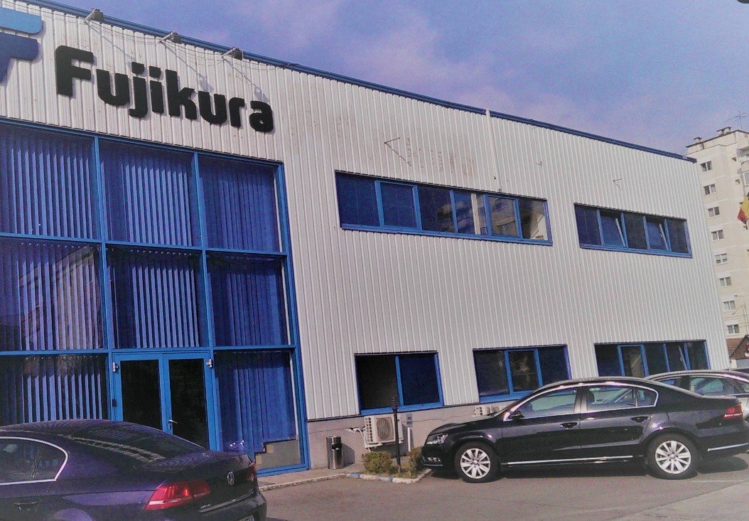 Fujikura
