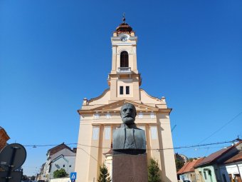 Templomépítő főgondnoka, Fábián Gábor eredeti szobrát állítja újra az Arad-belvárosi református gyülekezet