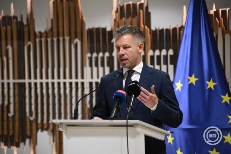Magyar Péter: Uniós pénzből erősítenék meg a határvédelmet, áttörés jöhet a kárpátaljai magyarok ügyében