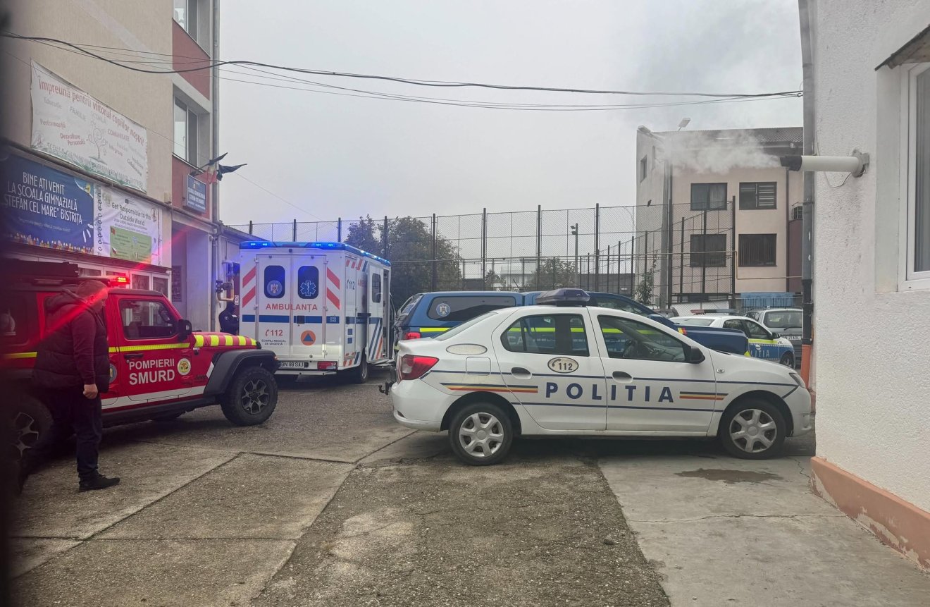 késelés a besztercei Ștefan cel Mare Általános Iskolában