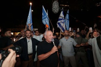 Netanjahu és Ejzenkot tábora sem egyértelmű győztes az izraeli választáson, nehéz lesz a kormányalakítás