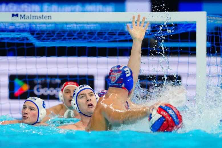 Az olasz gárda már túl nagy falat volt a romániai pólósoknak