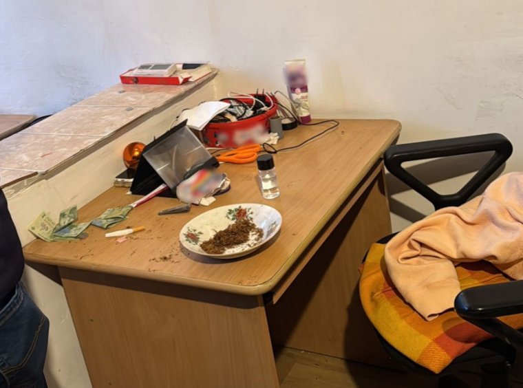 Pszichoaktív anyagokkal üzletelt: lakásán vették őrizetbe a zilahi férfit