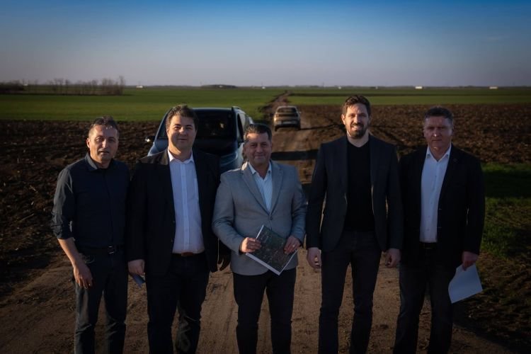 Külügyi szemle a leendő új román–magyar közúti összeköttetésnél